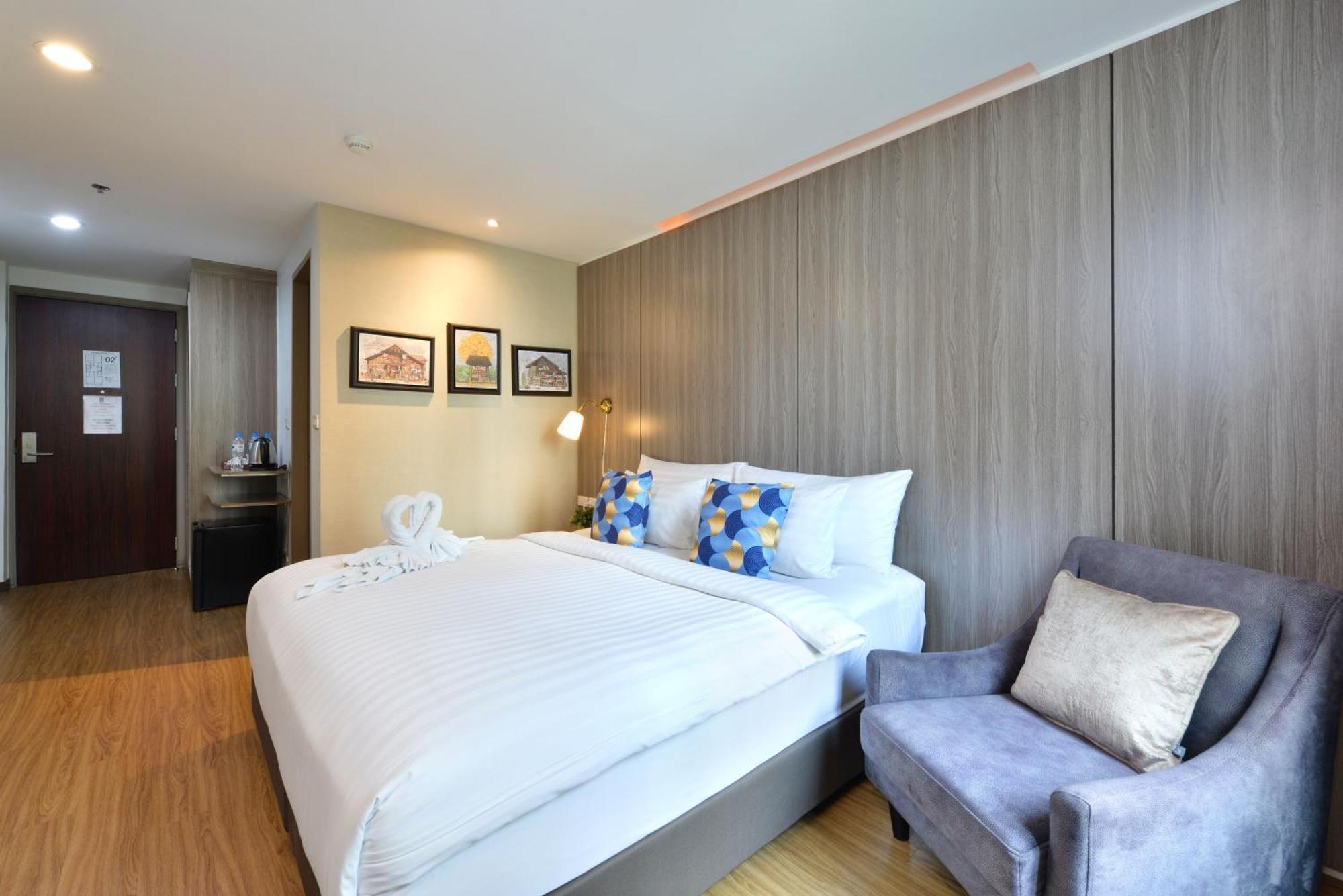 Bedever Boutique Bangkok Hotel - Bts Phra Khanong Luaran gambar