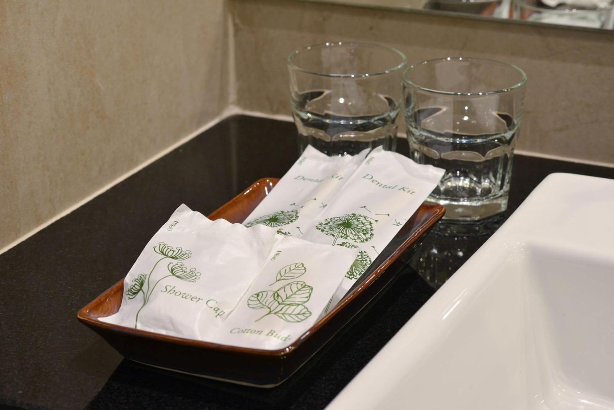 Bedever Boutique Bangkok Hotel - Bts Phra Khanong Luaran gambar