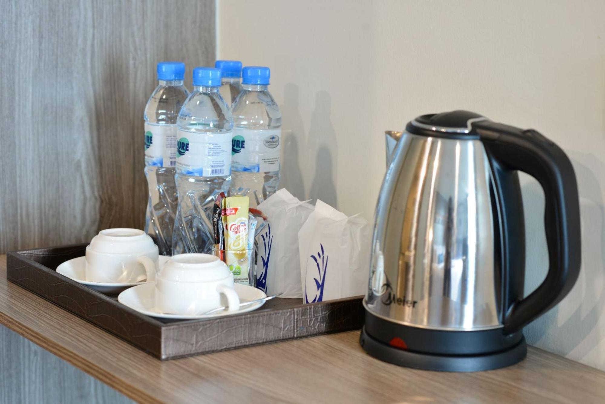 Bedever Boutique Bangkok Hotel - Bts Phra Khanong Luaran gambar